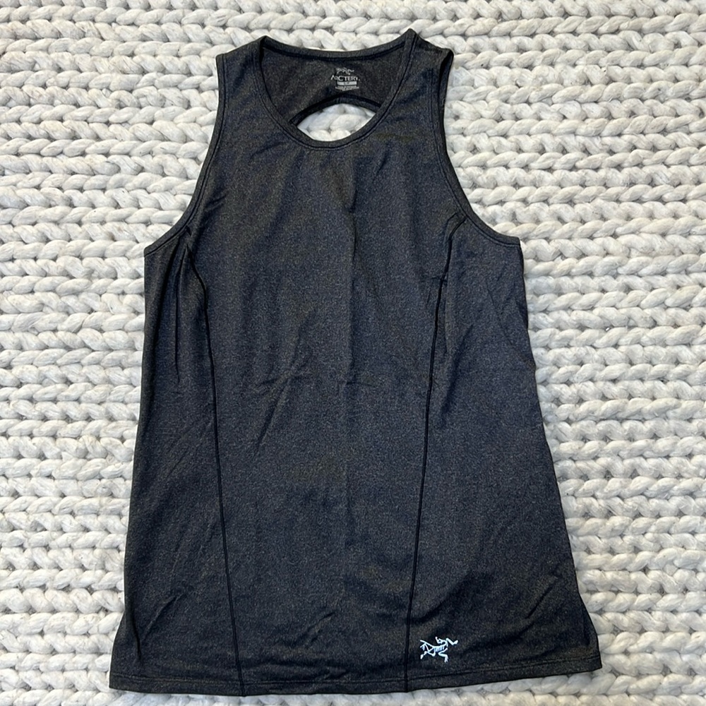 Arcteryx gray workout tank